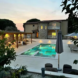 https://olivea-luxury-suites.pula-hotels.org